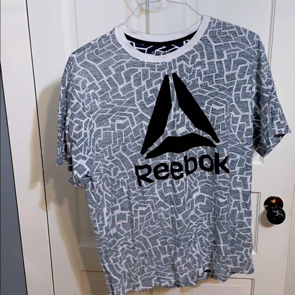 Rebook shirt